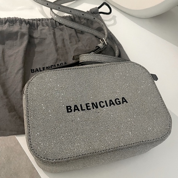 balenciaga triangle bag glitter